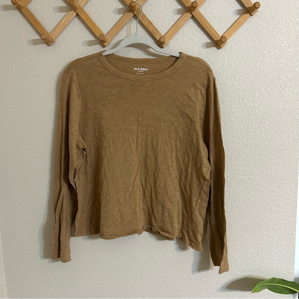 Old navy women’s large long sleeve vneck every wear tee